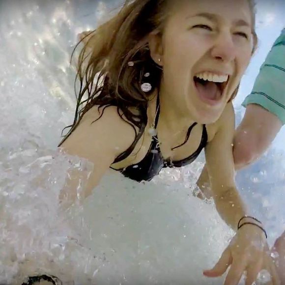 Meet your Posher, Rebecca - Picture 1 of 1